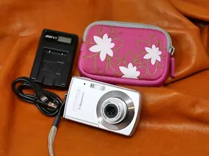 DM89 Pentax Option M30 Digital Point & Shoot Camera - Picture 1 of 11