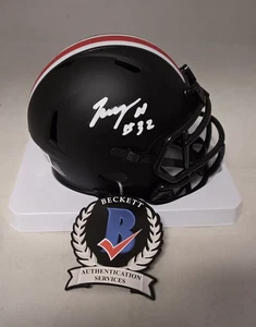 TREVEYON HENDERSON SIGNIERT OHIO STATE BUCKEYES ECLIPSE MINIHELM BECKETT AUTO - Bild 1 von 6