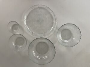 ARCOROC France Vtg Glass Fleur Pattern Set Of Serving Bowls & Platter