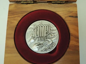 Pray for the Peace of Jerusalem Private Medal 38mm 28gr Silver,Olive Wood Box #3 - Picture 1 of 4