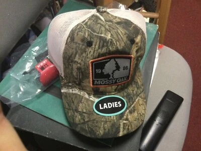 Mossy Oak Women's Cap Trucker's Hat Adjustable Outdoor Cap new with tags  - Image 1 of 2