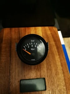 Porsche 924 Oil Pressure 10 Bar Gauge 477919551E - Picture 1 of 3