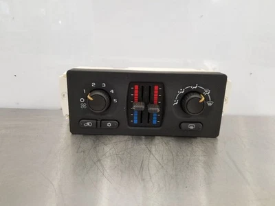 06 2006 CHEVY SILVERADO 2500 LT TEMPERATURE AC HEAT CLIMATE CONTROL 15832315 - Image 1 of 4