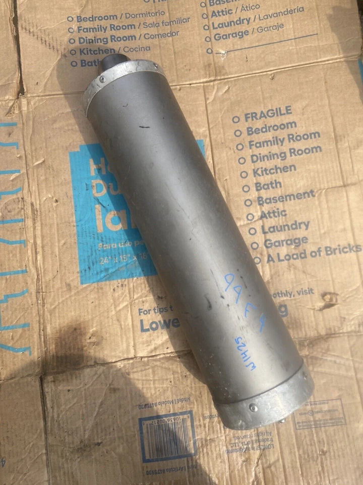 SILENCIADOR LATA ESCAPE 99 F4 TUBO DESLIZABLE Foto 1 de 3