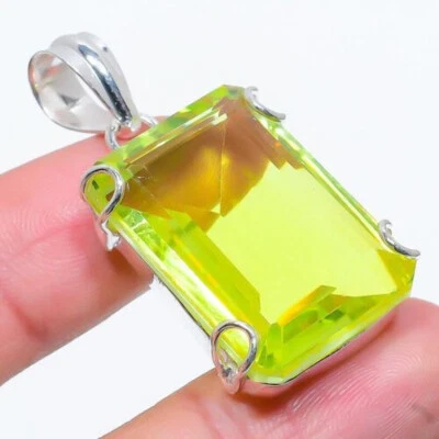 Dazzling Peridot Topaz Gemstone 925 Sterling Silver Handmade Pendant B-199 - Image 1 of 3