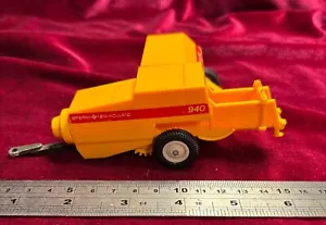 Vintage 1978 New Holland hay baler, Britains Ltd, made in England - Picture 1 of 7