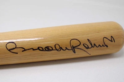 Brooks Robinson Bat Signed Auto PSA/DNA Sticker ONLY Orioles Rawlings  ID:428729 - Image 1 of 3