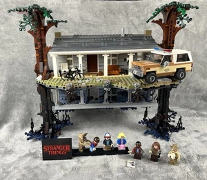 Lego 75810 Stranger Things The Upside Down unvollständig LESEN - Bild 1 von 20