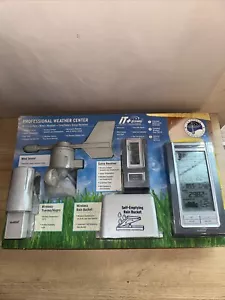 Genuine La Crosse Professional Weather Center: Model COMBO10-IT, 915MHZ (New) - Picture 1 of 5