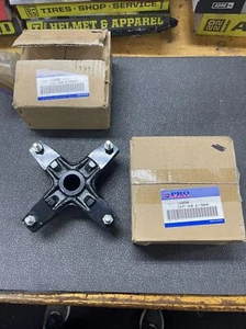 NEW 2 Rear Black Hubs 4/150 Honda Big Red Atc185 Atc200 Atc200m Trx200 NOS - Foto 1 di 5