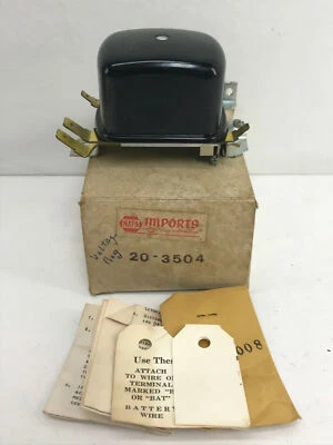NOS NAPA Imports Part # 20-3504 Volkswagen 1966-73 Voltage Regulator - Image 1 of 4