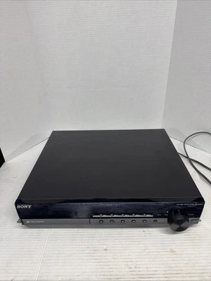 Sony DAV-HDX585 5 Disc Wechsler ohne Fernbedienung getestet funktioniert  - Bild 1 von 4