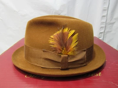 VINTAGE Biltmore Fedora Hat Mens 7 1/8 Cognac Suede Feather  Canada (V40J) - Image 1 of 4