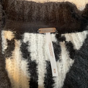 Free People Pullover Sweater Size Medium Long L Sleeve Soft Oversized - Picture 1 of 18