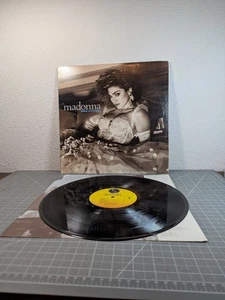 Madonna - Like A Virgin - Original Vinyl LP 1984 Sire 1-25157 sehr guter Zustand + Masterdisk - Bild 1 von 18