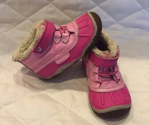 STRIDE RITE Shoes Leather Booties Hot Pink And Light Pink Faux Fur Trim 5M - Picture 1 of 8