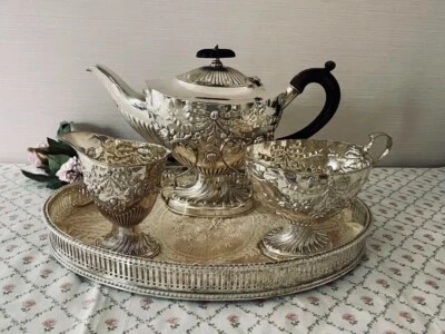 Juego de té James Deakin & Sons plata esterlina relieve de rosas y cintas Sheffield Foto 1 de 4