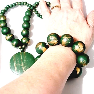 Vintage Green & Gold Wooden Graduated Beaded Necklace & Stretch Bracelet. CHUNKY - Picture 1 of 5