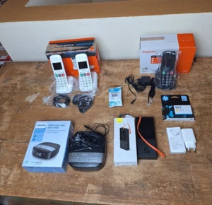 Elektronik-Konvolut (7 Teile) – Powerbank, Telefone, Radiowecker, Patronen u. a. - Zdjęcie 1 z 22