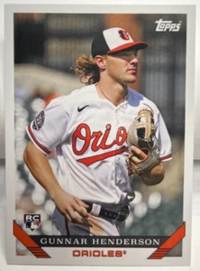 Gunnar Henderson 2023 Topps Zurückwerfen Thursday '93 Design RC #32 Orioles Sp / - Bild 1 von 2