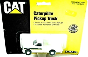 1:64 ERTL 7706 GMC / FORD PICK-UP Truck in CATERPILLER Dealership Livery MOC - Picture 1 of 7