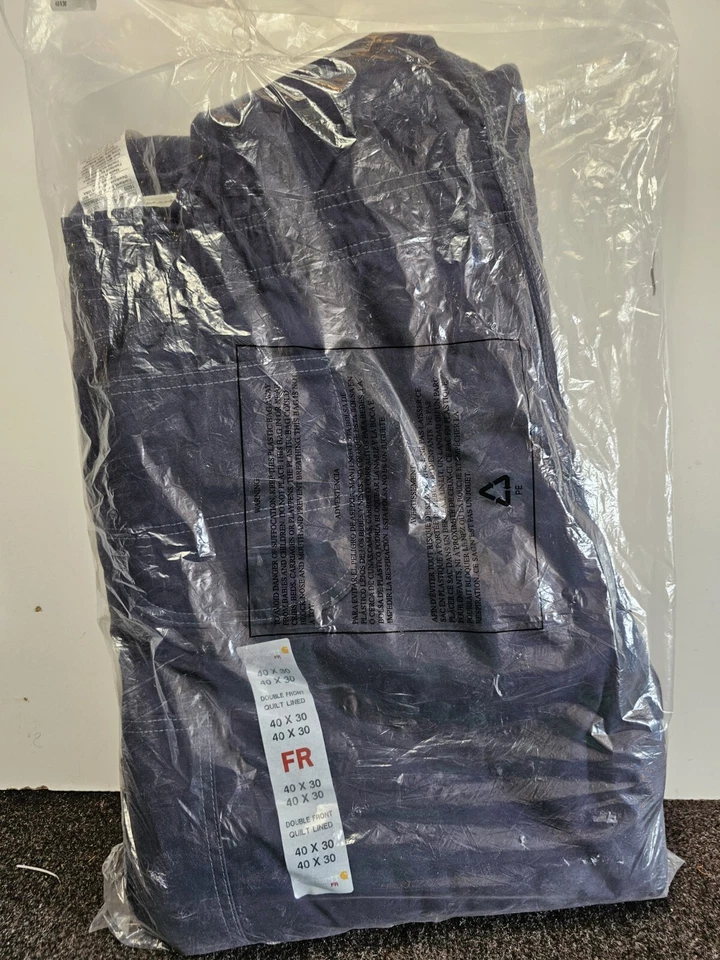 Carhartt FR Duck Bib Overall Quilt Lined Navy 38x36 With Tags 102691