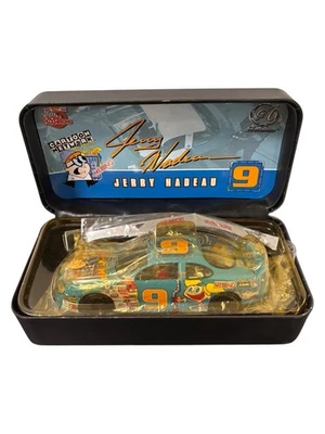 Jerry Nadeau #9 Cartoon Network Dexter's Lab 1999 Ford Taurus 1:24 Action 7,500 - Image 1 of 4