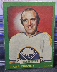 73-74 O-Pee-Chee Roger Crozier 🚨🚨🚨 Buffalo Sabres - Picture 1 of 2