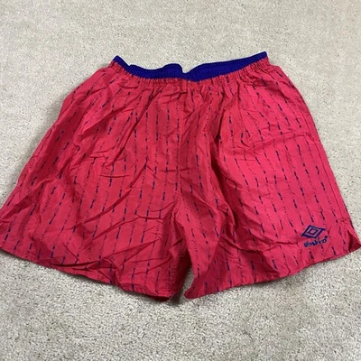 Shorts Umbro Masculino Vintage Extra Grande Rosa Roxo Areia Futebol Nylon Feito EUA Anos 90 Retrô - Imagem 1 de 4