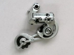 SUNTOUR CYCLONE M II MK 2 GT REAR MECH DERAILLEUR MOUNTING BOLT VINTAGE BIKE - Picture 1 of 4
