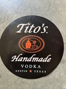 Tito's Tappetino da contatore fatto a mano in vodka 12"" nuovissimo - Foto 1 di 1