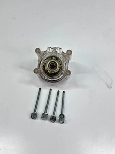 Cole-Palmer MasterFlex Pumpenkopf 7015-20 mit Schrauben - Bild 1 von 6