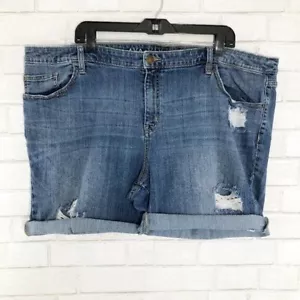 Ava & Viv Distressed Medium Wash Bermuda Shorts Women's Plus Size 26 - Picture 1 of 3