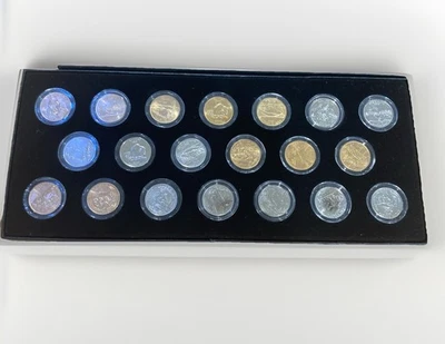 2005 & 2006 U.S. State Quarters– 24K Gold Philadelphia & Platinum Denver - Image 1 of 4