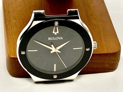 Reloj Hombre Bulova 96E117 Millennia Cuatro Diamantes 43mm Roto Astillado PARA REPUESTOS Foto 1 de 4