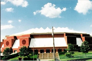 Postkarte Redbird Arena der Illinois State University in Normal Illinois, IL CE9 - Bild 1 von 2