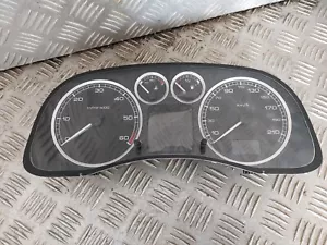 Bloc Compteur - PEUGEOT 307 1.6L HDI 110CH 169,387 KMS - Réf : 9655476580 - Picture 1 of 4