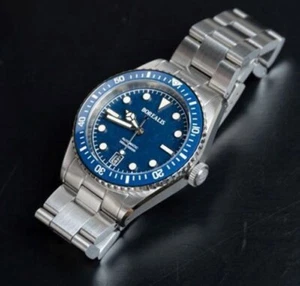 Borealis Bull Shark V2 300m Water Resistance Navy Dial Auto Diver Watch Used - Picture 1 of 8