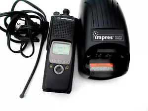 Motorola XTS5000 700 800 MHz P25 Digital Radio H18UCF9PW6AN w OEM Accessories - - Picture 1 of 15