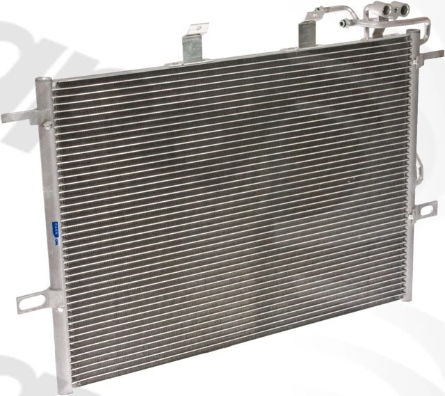 Condensador AC Global Parts para Mercedes-Benz 3159C - Imagem 1 de 4