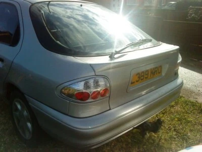 FORD Mondeo mk1 - hatch - 1993-1996 - Rear Lights - lexus chrome - Image 1 of 4
