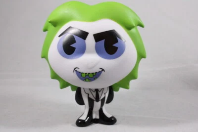 Виниловая фигурка Kidrobot Beetlejuice 4 дюйма - Изображение 1 из 4