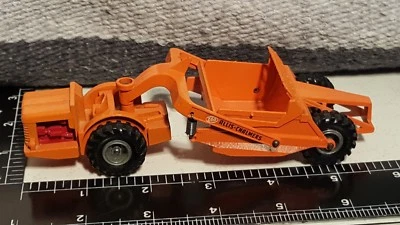 Lesney Matchbox Allis Chalmers Earth Mover 1/64? diecast construction replica - Image 1 of 4