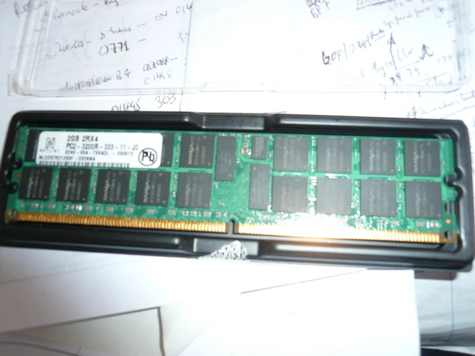 2GB used 2RX4 memory module PC2 - 3200R - 333 - 11 - JQ) - Image 1 of 1