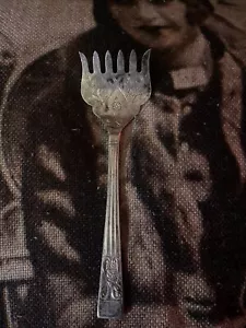Sheffield England Vintage Floral Etched Sardine Fork - Picture 1 of 2