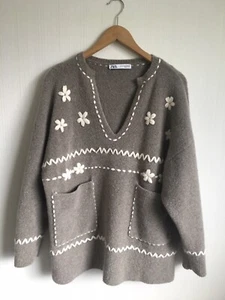 ZARA Wool & Yak Fibre Mix Taupe Cream Embroidered Jumper Size XS-S Fits XS S M L - Picture 1 of 9