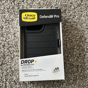OtterBox Defender Series Pro Hartschalen Case & Holster iPhone 14 Pro Max - Schwarz - Bild 1 von 2