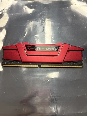 Not working G.Skill Ripjaws V F4-3200C16D-32GVR  16 GB 1 X16 GB DDR4 3200 MHz - Image 1 of 3