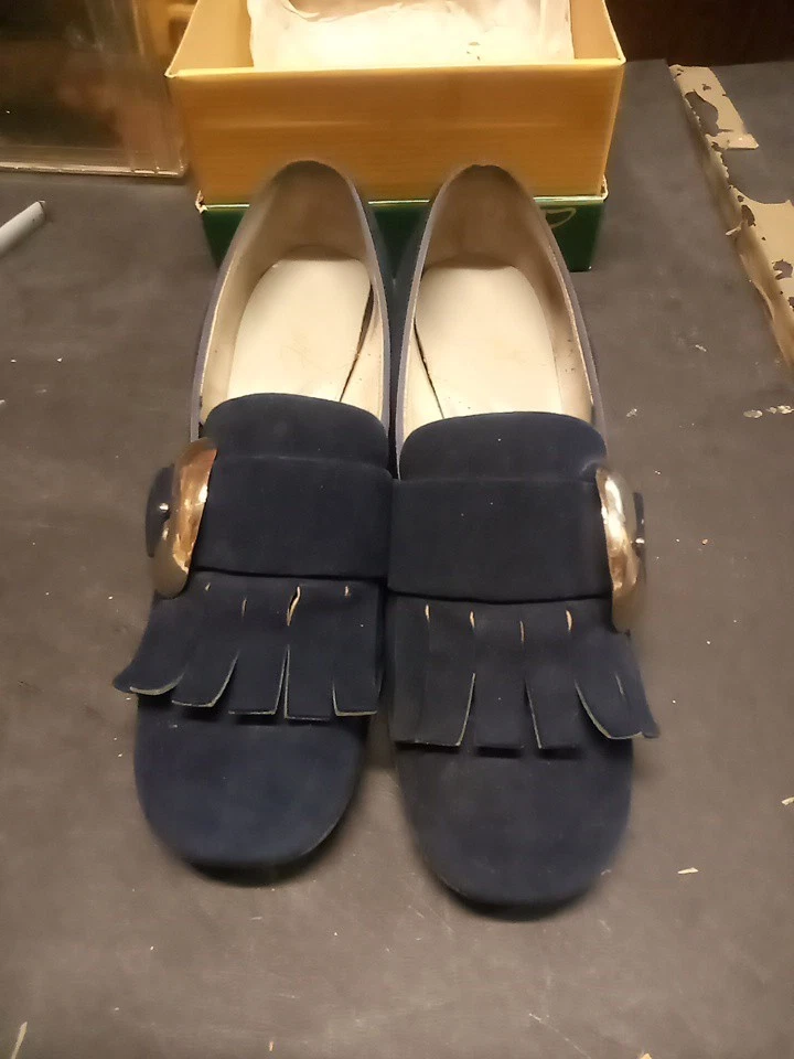 Vintage Saks Fifth Ave Women's Seude palace Shoeshies Mod 1960's - Image 1 of 4