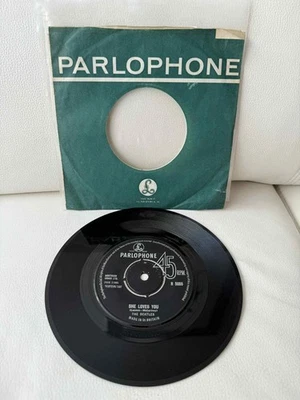 The Beatles - She Loves You / I'll Get You  7" Single 1963 (VG-) ´ - Bild 1 von 4